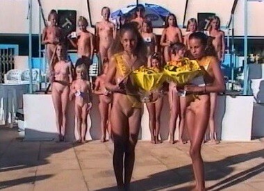 Video Nudism Junior Miss Pageant France 7 - Watching naked nudists