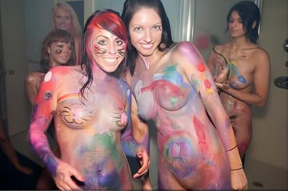 Documented Lifestyle Photo Set 4 - Types of recreation in nudist destinations