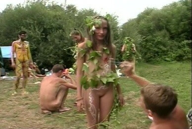 Enature - Mother Naturists - Nudism and natural harmony
