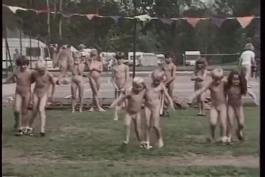 Educating Julie (1984) - The benefits of naturist vacations