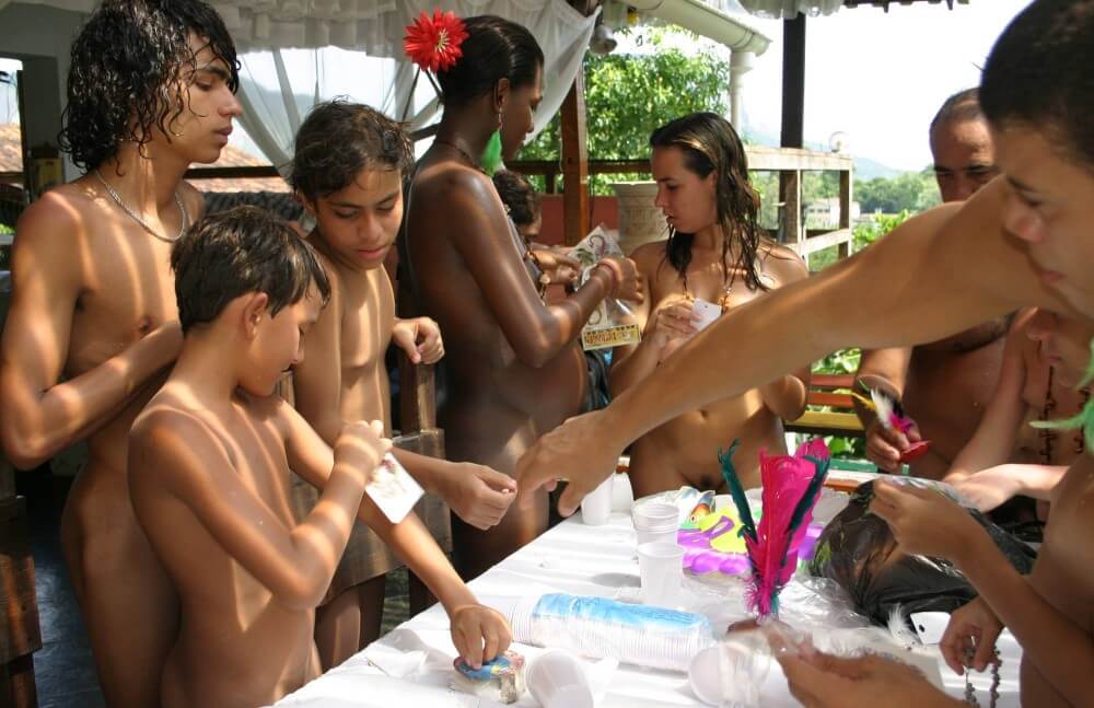 Brazilian Sunshine Beauty photos - Nudism and naturism help overcome prejudices and fears related to physical appearance