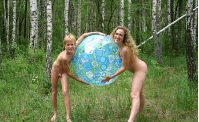 Crimea Family Sand Profile photo gallery - The desire to be closer to nature and without clothes