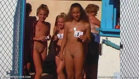 Junior Miss Pageant France 9 - The desire to admire the human form