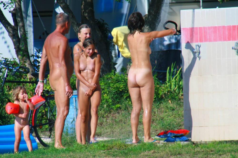 Ula FKK Water Toy pics - Self-confidence helps naturists achieve their goals