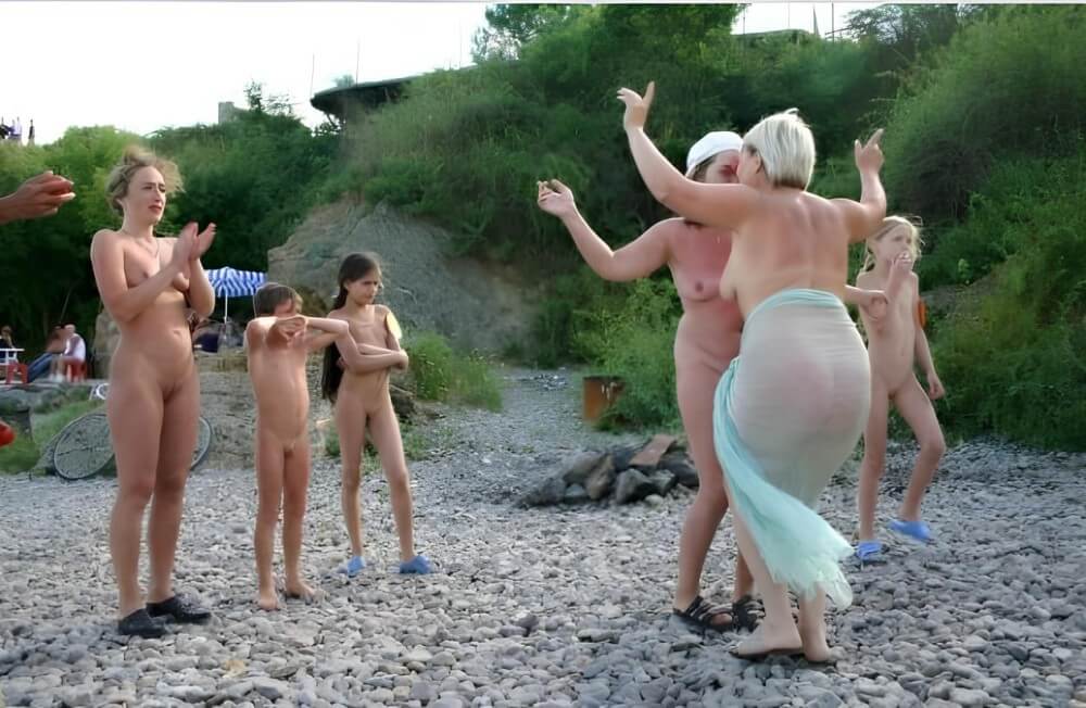 Dances on a beach pics - Joy and pleasure are an integral part of the nudist and naturist experience