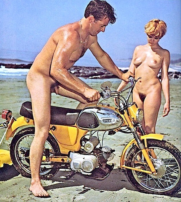 Retro naturism photo gallery - The concept of being without clothes