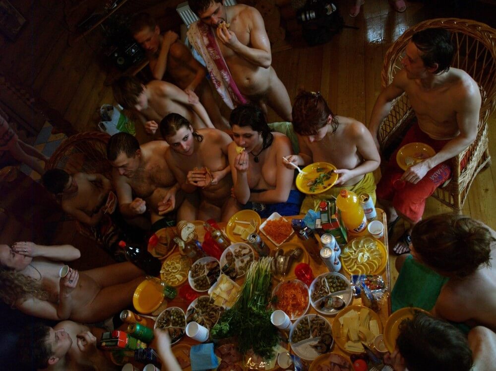 Family Valentines Dinning pics - Social Nudism Around the World