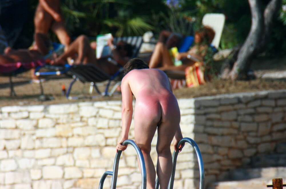 Uka FKK Adults Water Play photos - Nudism helps overcome prejudices and fears