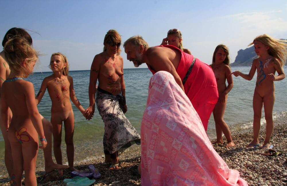 Water Drying Off pics - Naturism as a way to connect with nature and achieve inner harmony