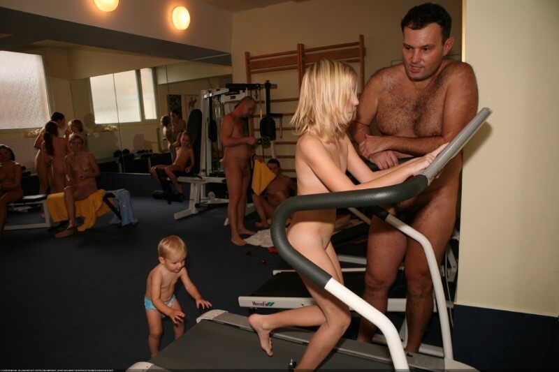 Record room naturists photos - A person without clothes is closer to nature