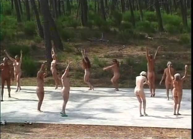 Enature - Euronat, Euronatural, Euronaturally - Naturism teaches us to accept ourselves and others without judgment