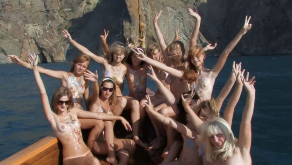 Nudist Girls Boat Cruise Full HD - Many naturists are members of Green parties or various environmental movements