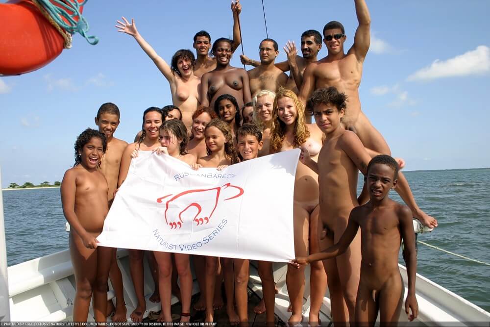 Naturism photo gallery # 59 - Nudism fosters trust and mutual understanding