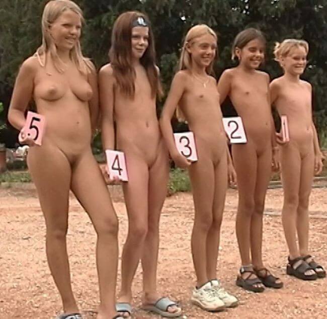 The White Castle Pageant Full HD video - Share the philosophy of naturism